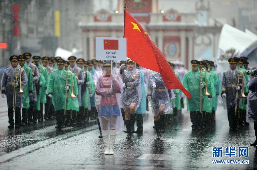 （XHDW）（1）中國人民解放軍軍樂團與女子儀仗隊亮相莫斯科